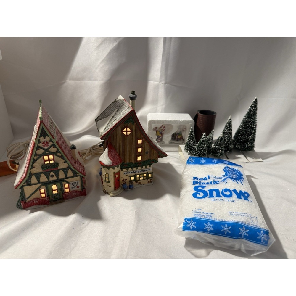 Dept 56 North Pole Start A Tradition Set #56390 12 Pc Complete Tested Works